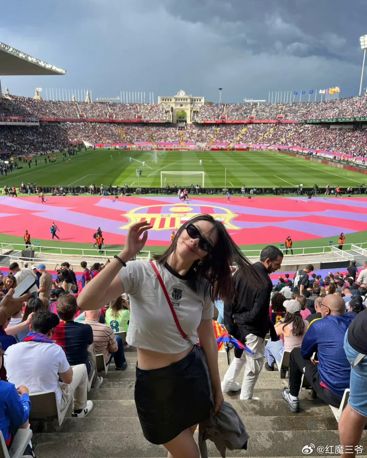 信心满满迎新日，日本料理2C市场精准出击，家庭自取享便捷，美味不容错过！👇🏻