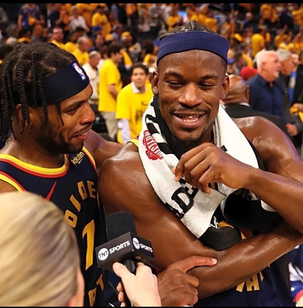 今天的罗宾蝙蝠侠是巴特勒和希尔德🦇勇士vs森林狼今天的罗宾蝙蝠侠是巴特勒希尔德