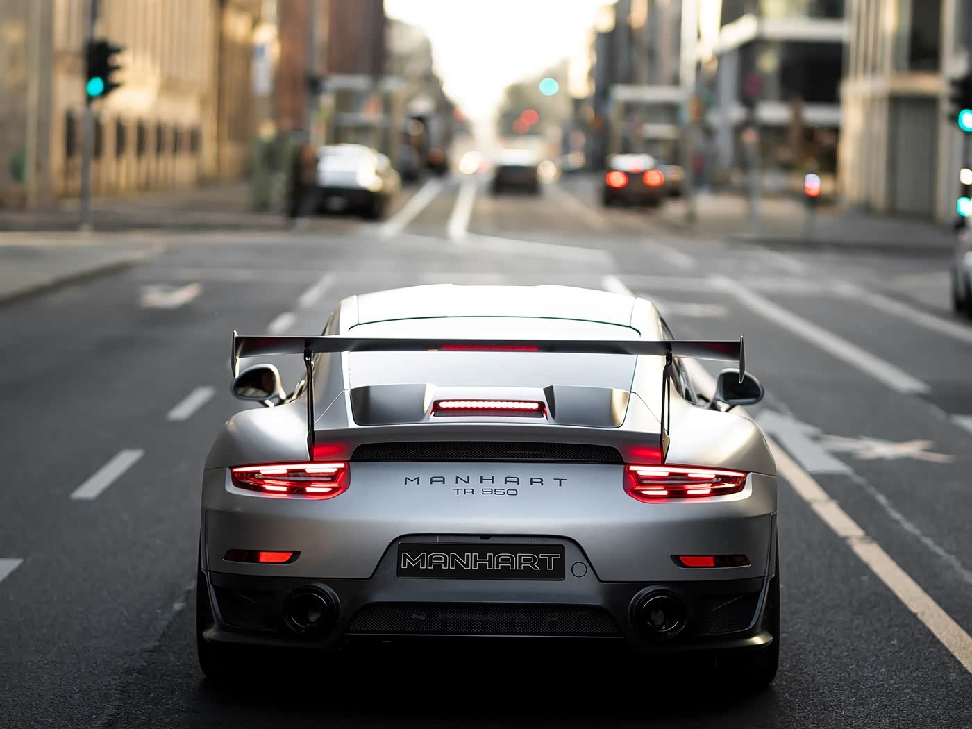 Manhart保时捷911 TR 950 