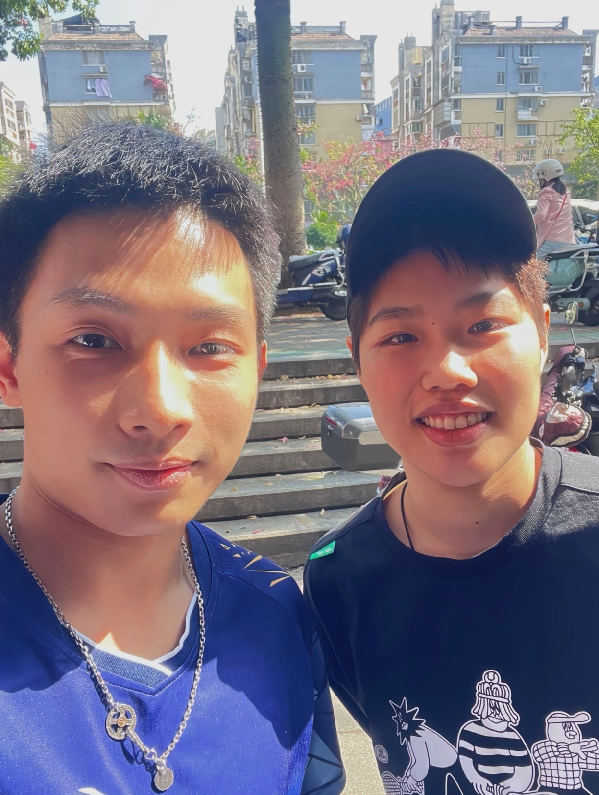 谁把福建的太阳打掉，晒着黄东萍了 ​​​