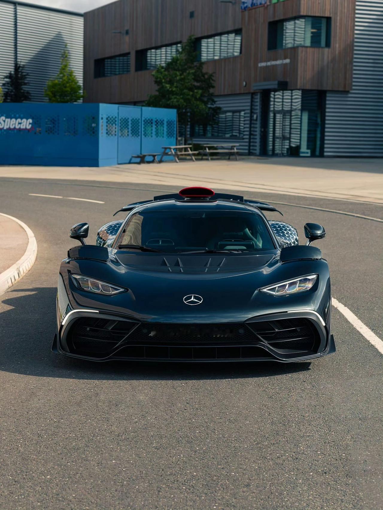 梅赛德斯-AMG Project One