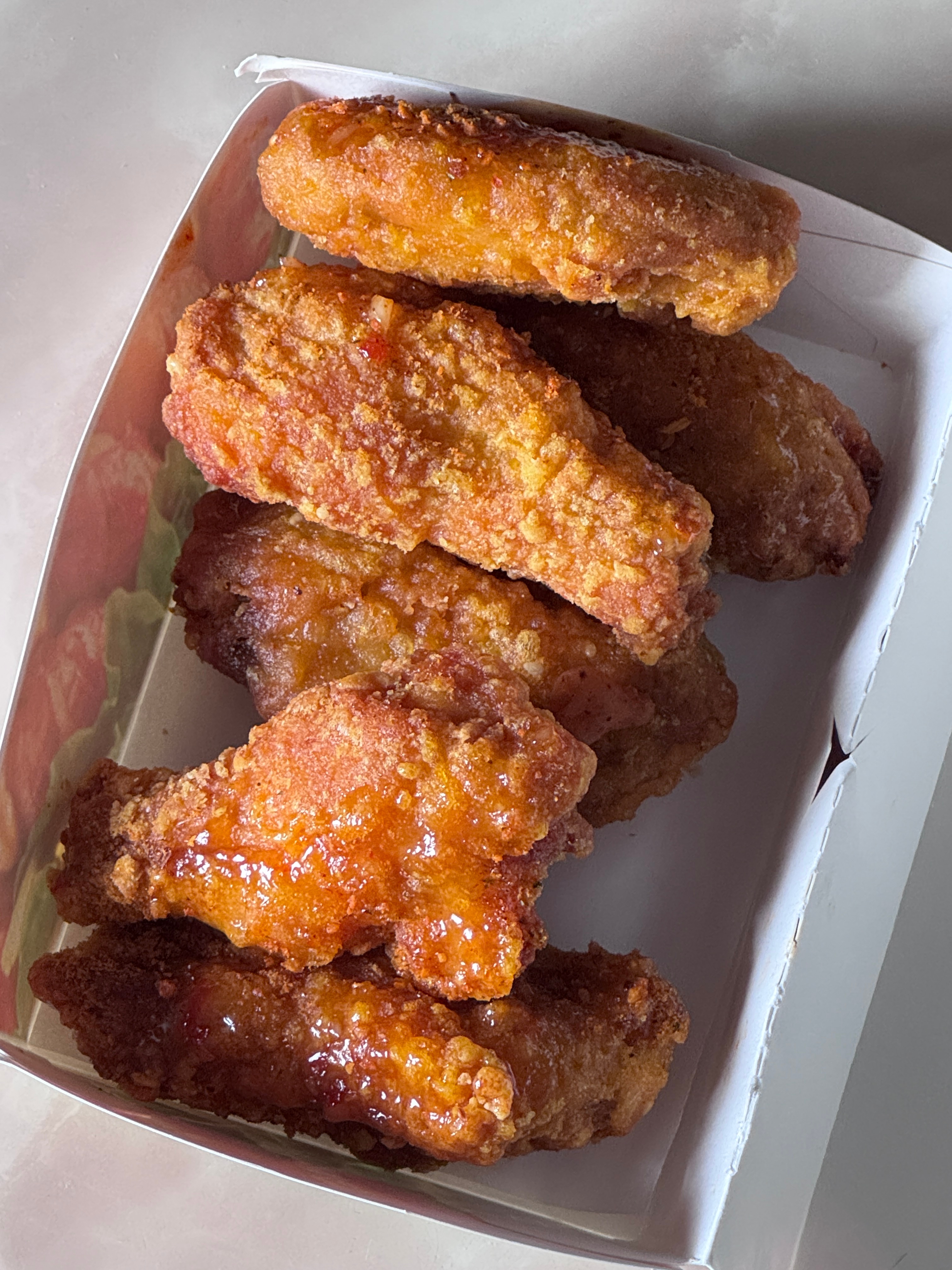 又吃上金沙鸡翅了 呀咪呀咪[馋嘴] ​​​