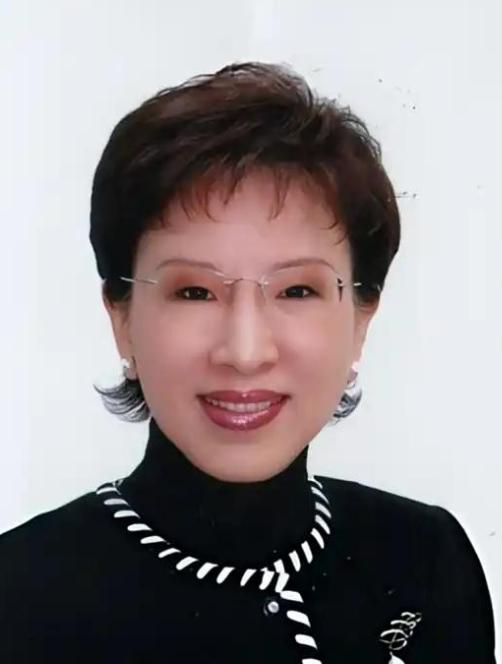 大陆已经向台湾省的同胞发出了正式通告，只要统一，大陆人民一律欢迎！ 说实话，让台