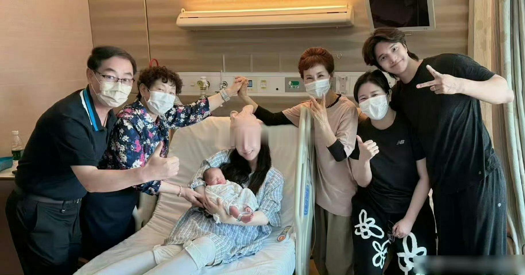 剖腹产第二天就能抱孩子了？ 