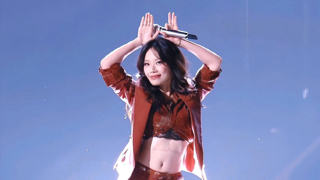 万妮达七溜八溜热度、万妮达七溜八溜口碑萌娃翻唱名场面带动话题多次出圈，词条热度反