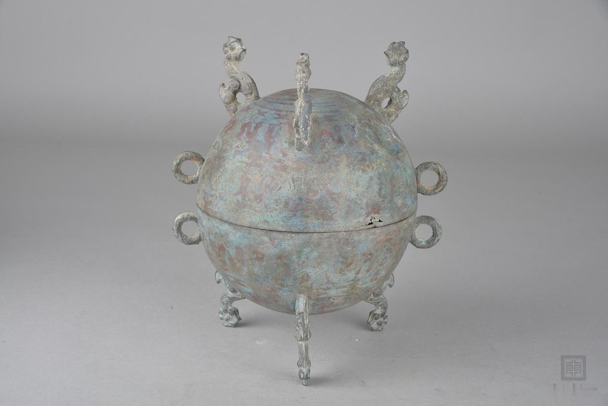 每天一件青铜器 南京博物院藏春秋:嵌红铜神兽纹敦 