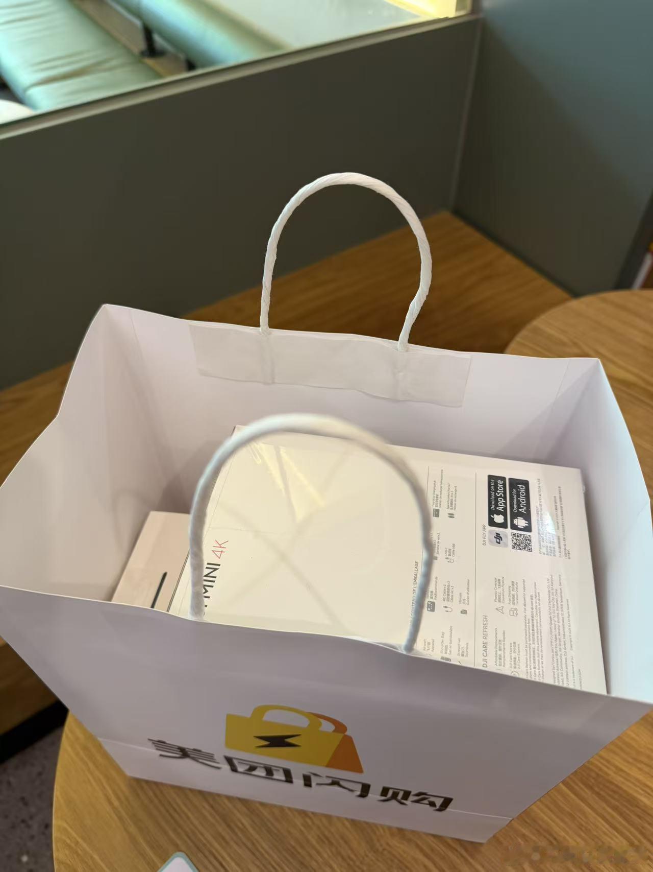 大疆正式入驻美团闪购，充分认可美团闪购业务能力与即时配送广阔前景！入手大疆Poc