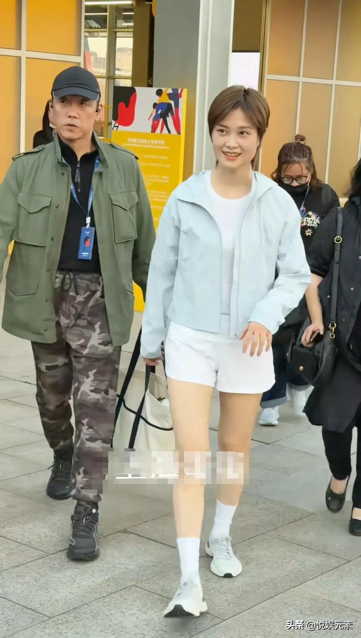当年的超级女声李宇春独占鳌头，周笔畅，张靓颖紧随其后。
想不到二十年后，在娱乐圈