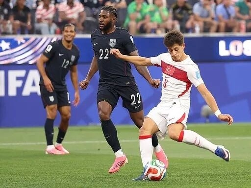 美加墨世界杯读秒绝杀！土耳其 3-2 掀翻美国，星月军团拿下荣誉之战北京时间 6