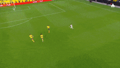 沙王冠：胜利1-2十人吉达联合，本泽马破门，朱莱丹染红

北京时间10月29日0