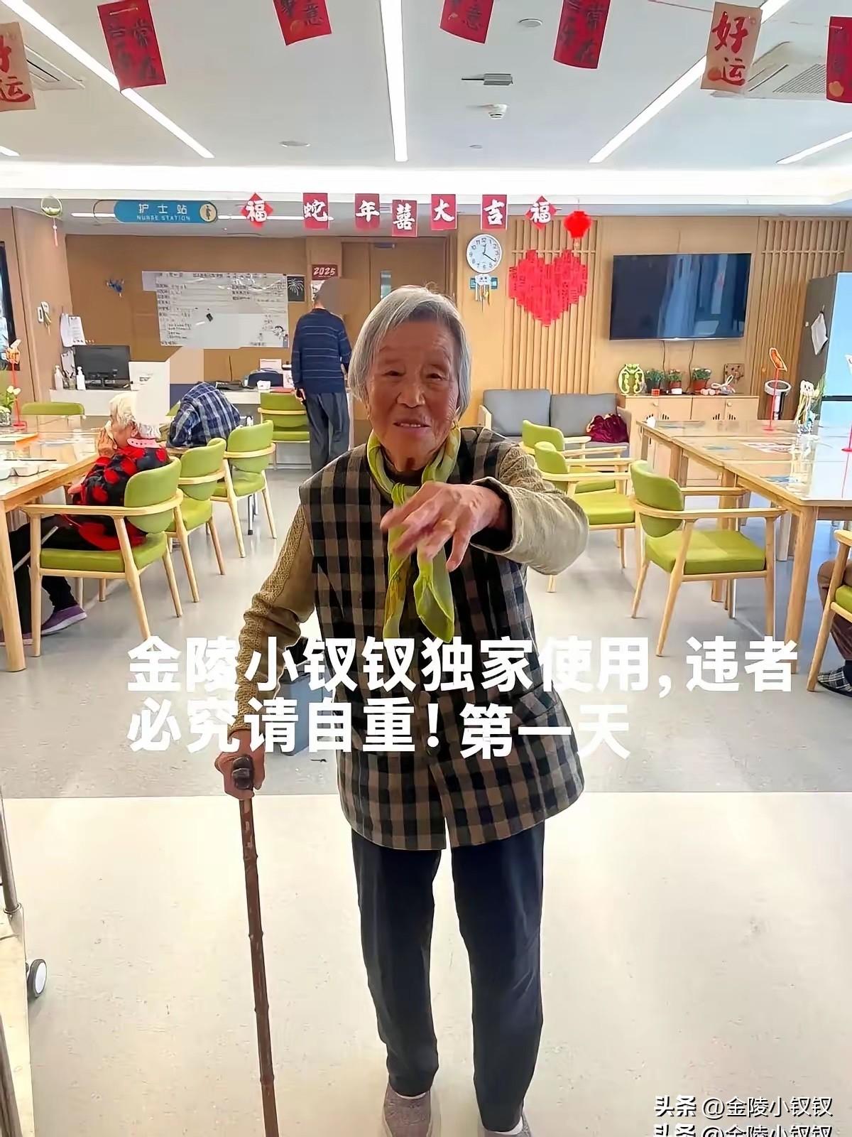 不看不知道，一看吓一跳！

有网友给我发图片，有人不仅盗用我写的文字，还盗用了我