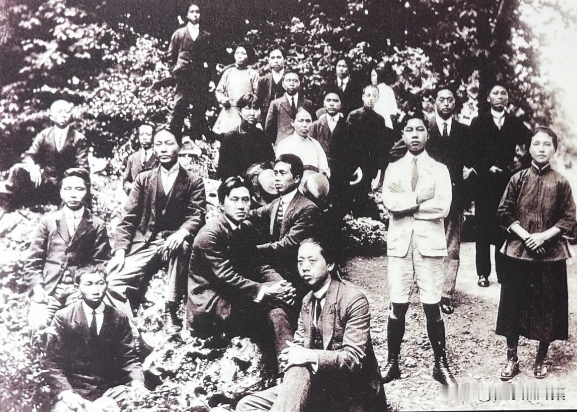 1920年7月6日-10日，中国留法的部分新民学会会员在蒙达尼召开了一次重要会议