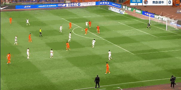 侯永永也进球了，新赛季第一场比赛侯永永就进球了，无论对于云南玉昆还是侯永永来说都