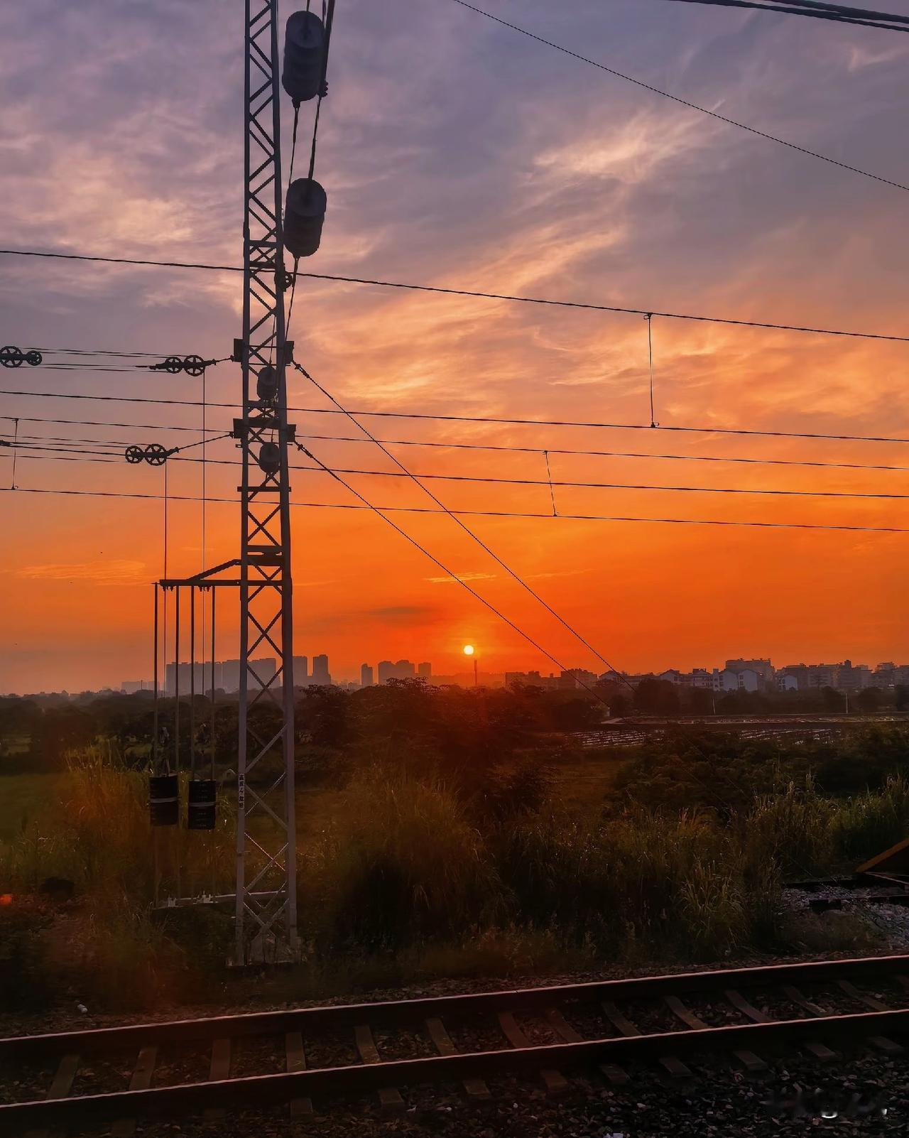 发张你手机里最美的夕阳照可以吗