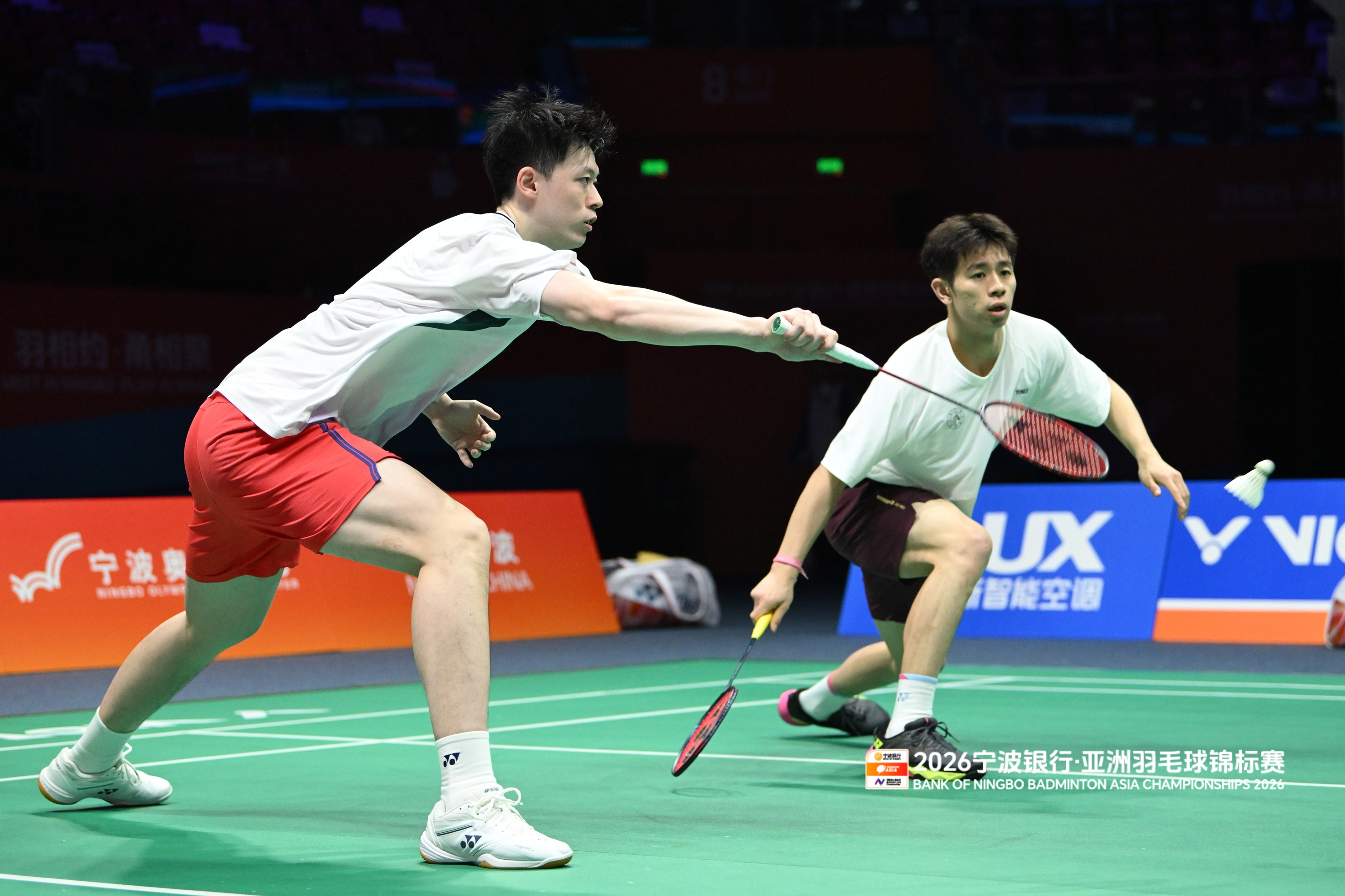 男双组适应场地📷cr：赛事组委会2026年羽毛球亚锦赛中国羽毛球队