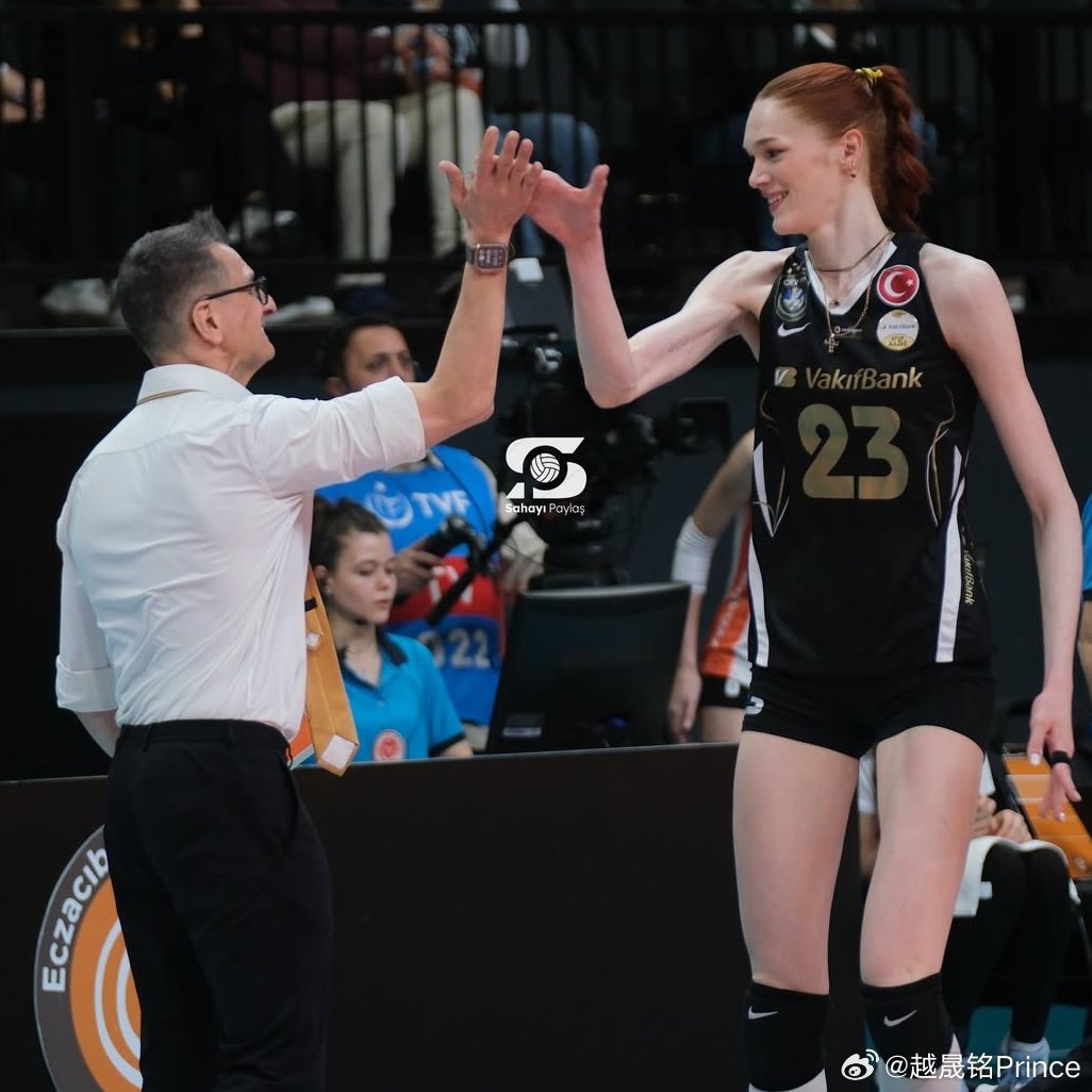 排球 🎙️玛丽娜.马尔科娃谈她在进攻方面的成长：从旁观者的角度来看，也许会觉得