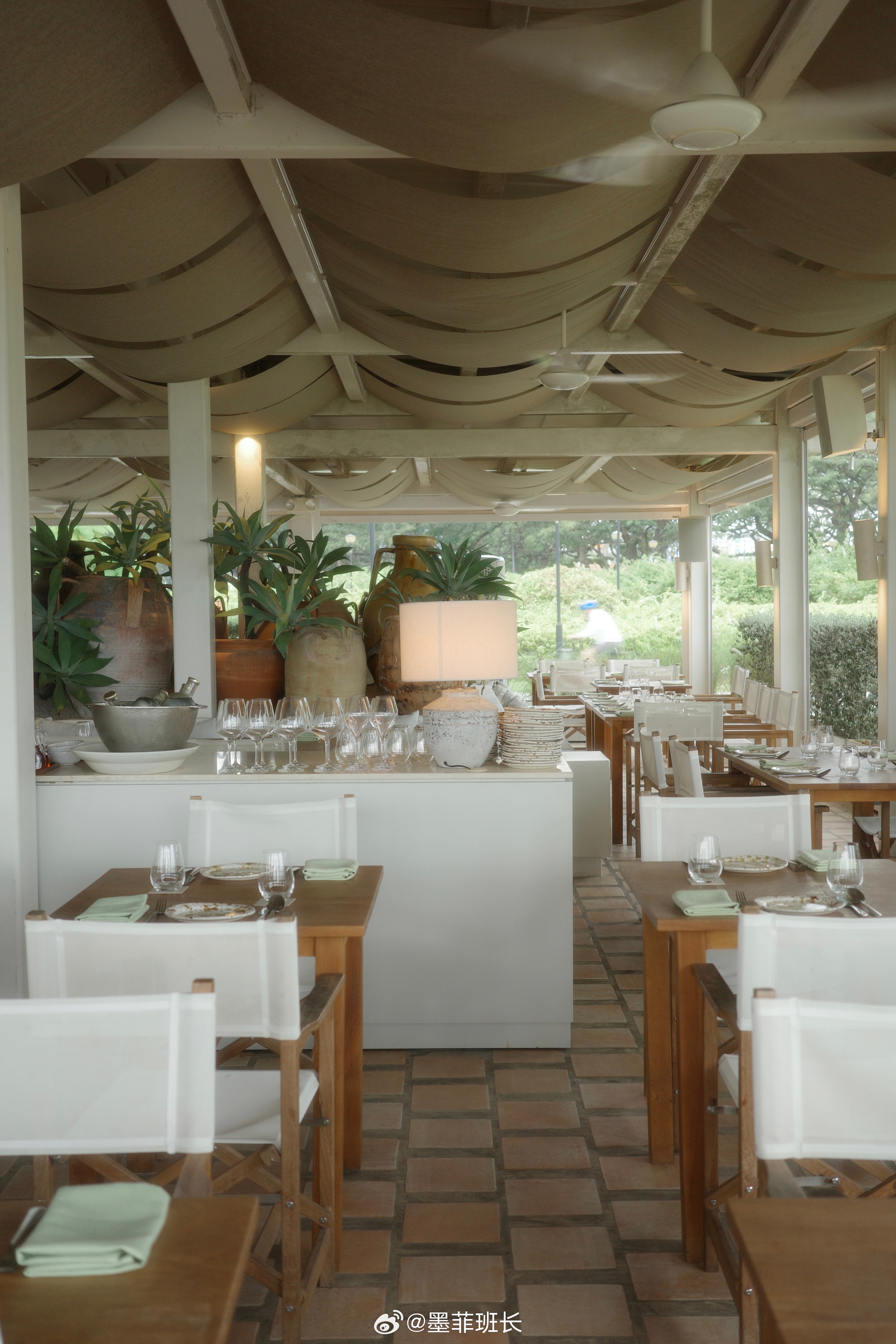 在海边🏝️🍊 