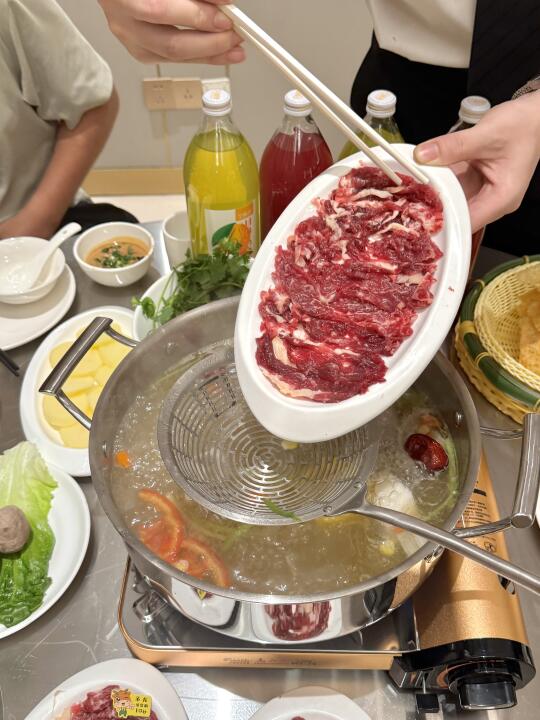 杭州真正好吃的牛肉火锅！会来无数次！