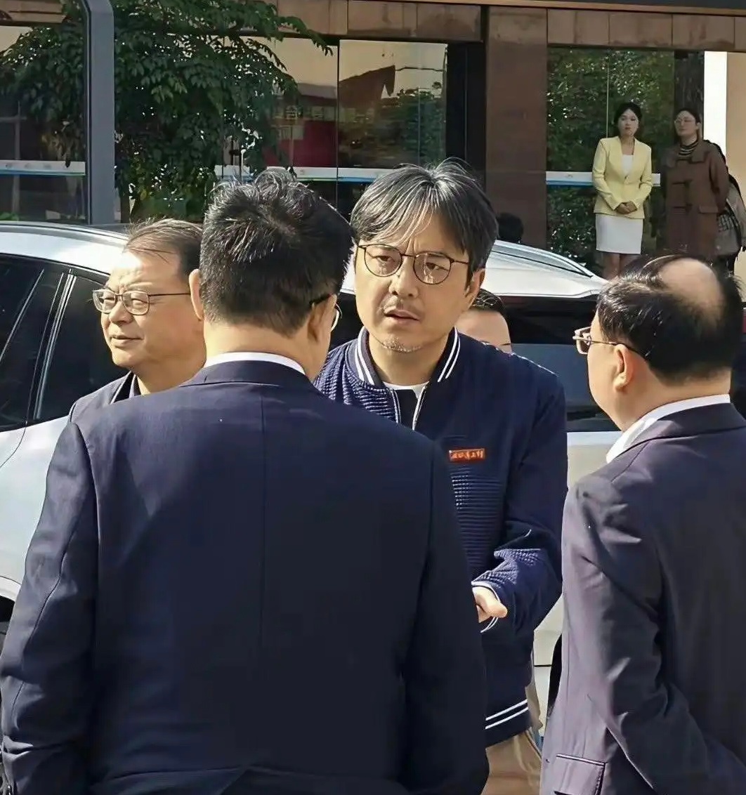 果然世界的尽头是考公，汪涵现在已经是副厅级高官了 