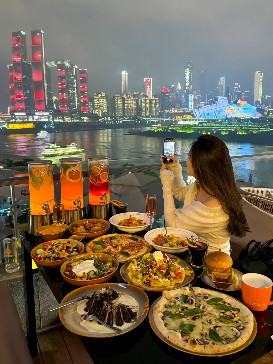 不在外滩！在重庆！江景真的好美啊！！！