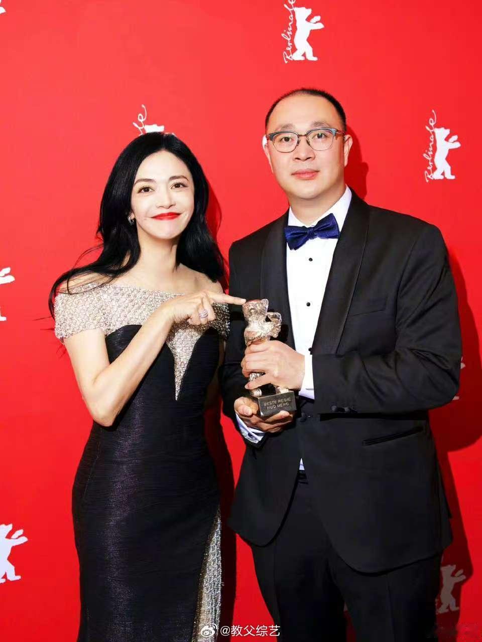 姚晨说电影总有奇迹  姚晨时常觉得自己就是个农人  姚晨闷声干大事，再次祝贺霍猛