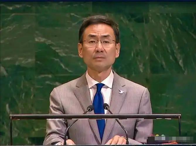 中国这次给美国挖的坑太大了，搞不好要把美国威慑的根基挖掉！这哪是提要求，分明是精