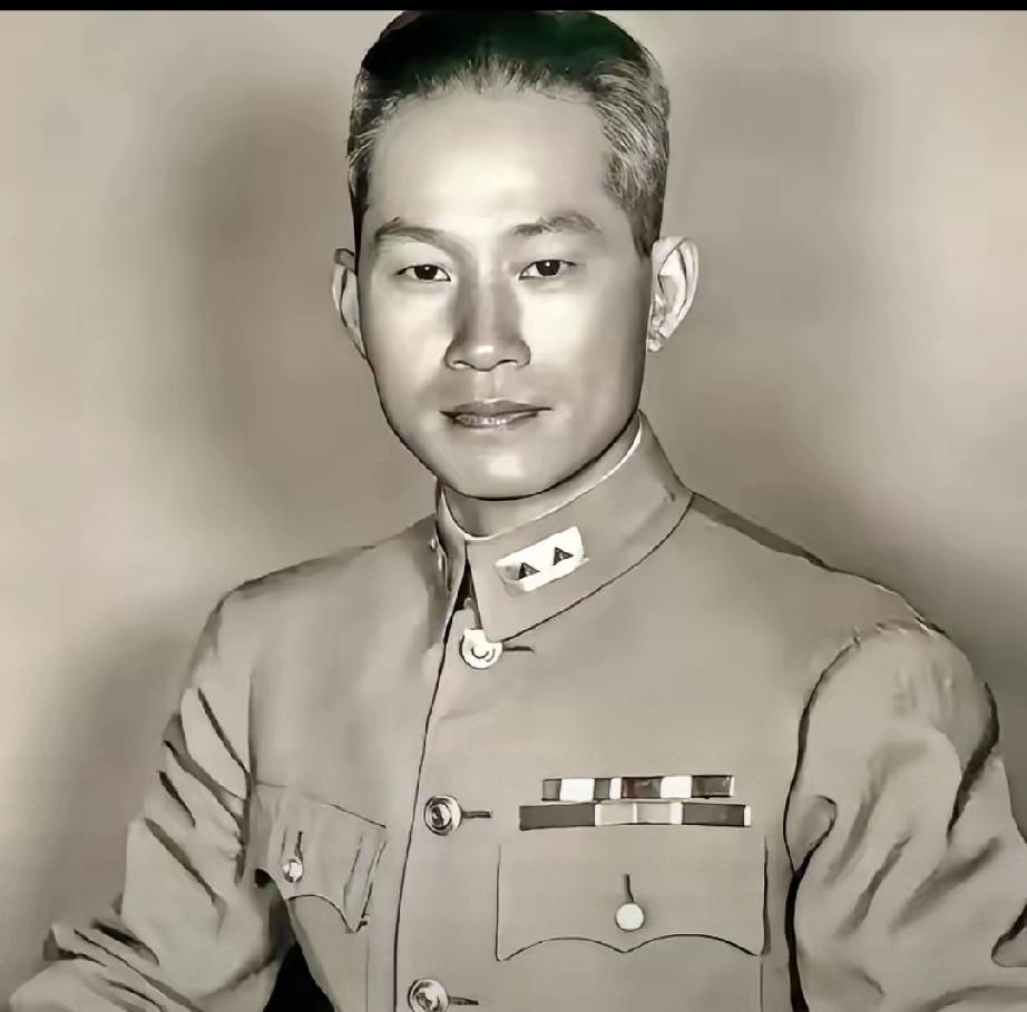 聂曦烈士的背景信息如下：

出生与家庭**：
   - 聂曦出生于江西省的一个普