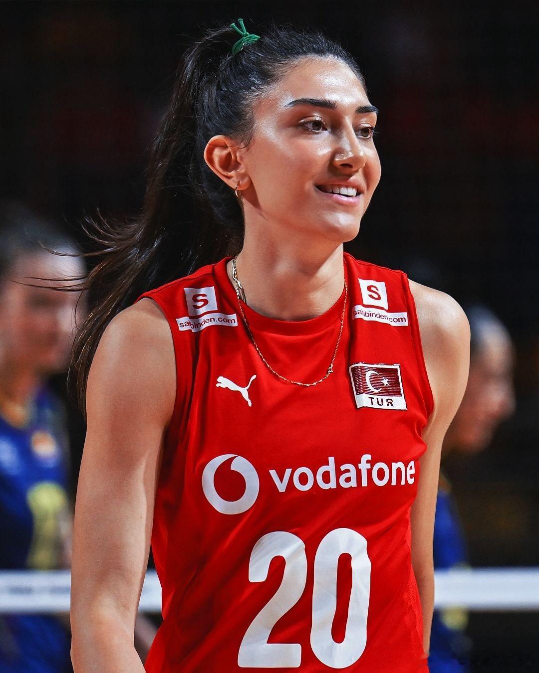 2026年世界女排联赛 📍 🇹🇷土耳其女排的伤病困扰依旧—— 亚普拉克对阵