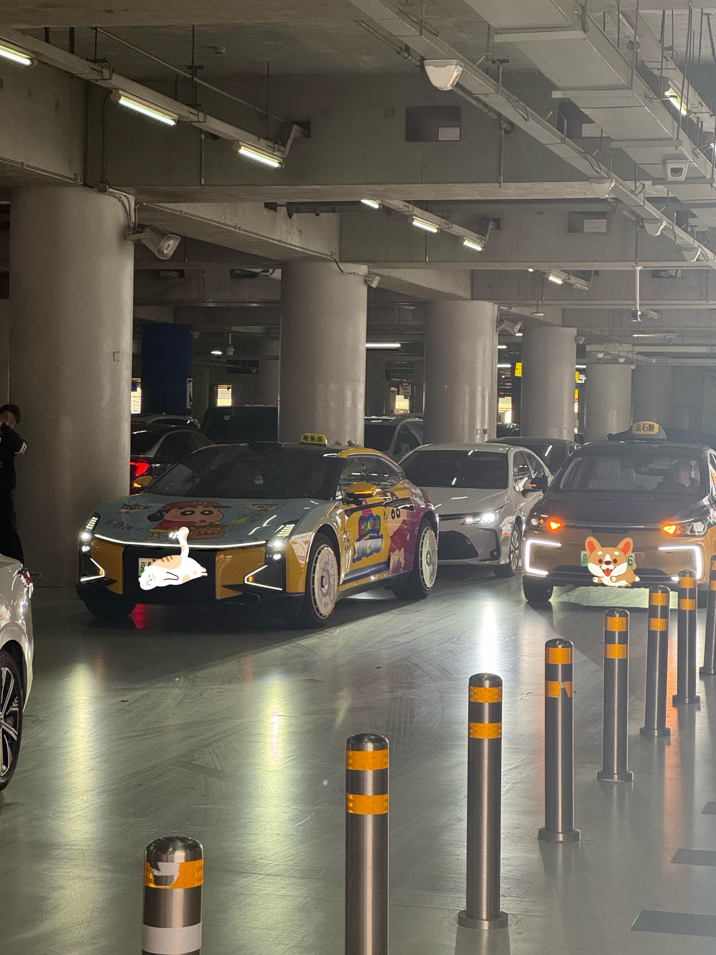 差点看成可出租车。 