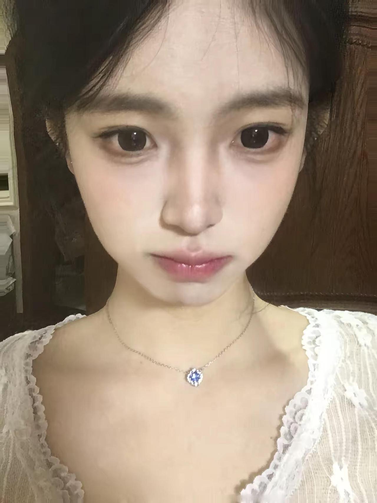 ˶•̀֊•́你咋整的 咋一叹气就有人哄你