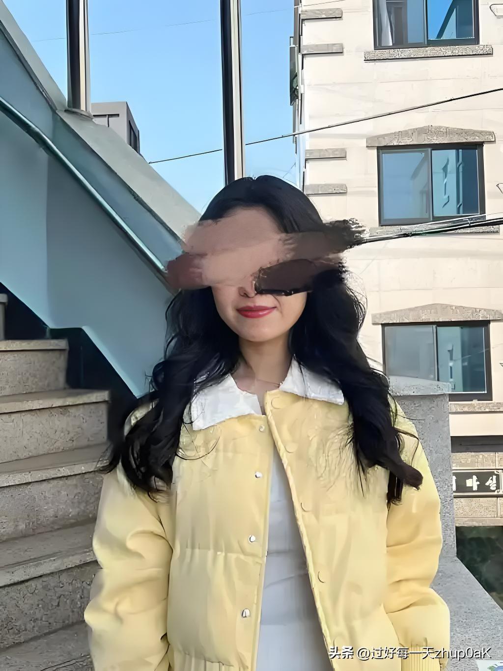 看到25岁的女留学生在韩国遇害的消息，既悲痛，又惋惜，对凶手的残忍，更是感到无比