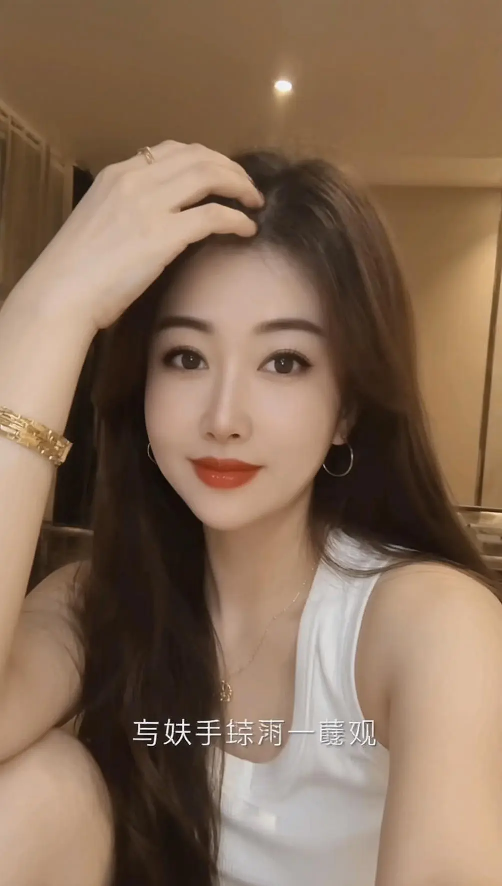 一定要在疲惫的生活里，偷偷的藏下温柔，晚安💤