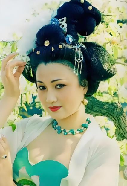 杨玉环到底好在哪？被唐玄宗专宠了11年，3大优势，让人欲罢不能
杨玉环为啥能被唐