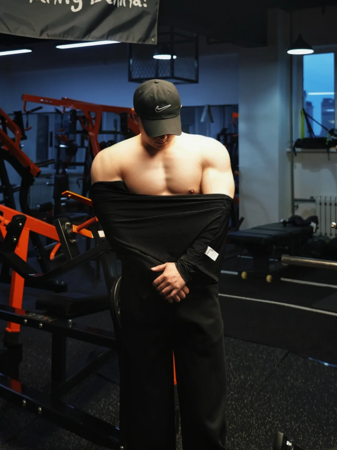 内蒙男人练胸日常｜健身房穿搭天花板🔥
