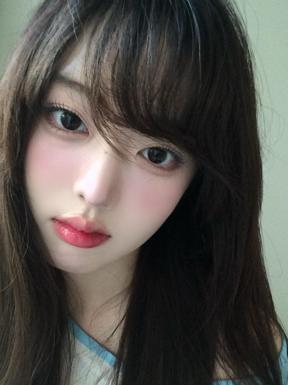 好想撒娇…我的面子。 好想主动…我的面子。 好想和他聊天…我的面子。 ...