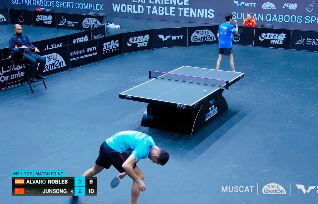 21日战况：恭喜陈俊松3:0拿下劲敌

陈俊松今天对手阿尔瓦罗·罗伯勒斯是一名西