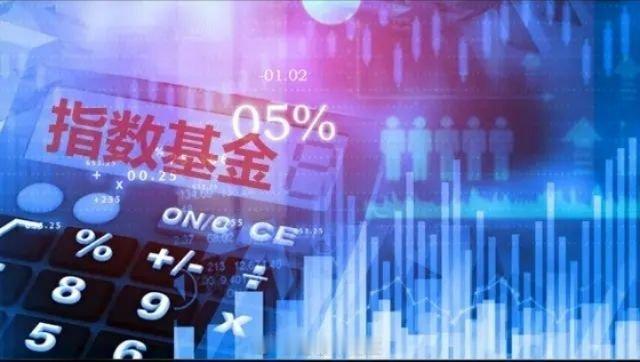 8月7日周五上证指数涨幅1.02%，上交所ETF合计净赎回181.97亿元。 实