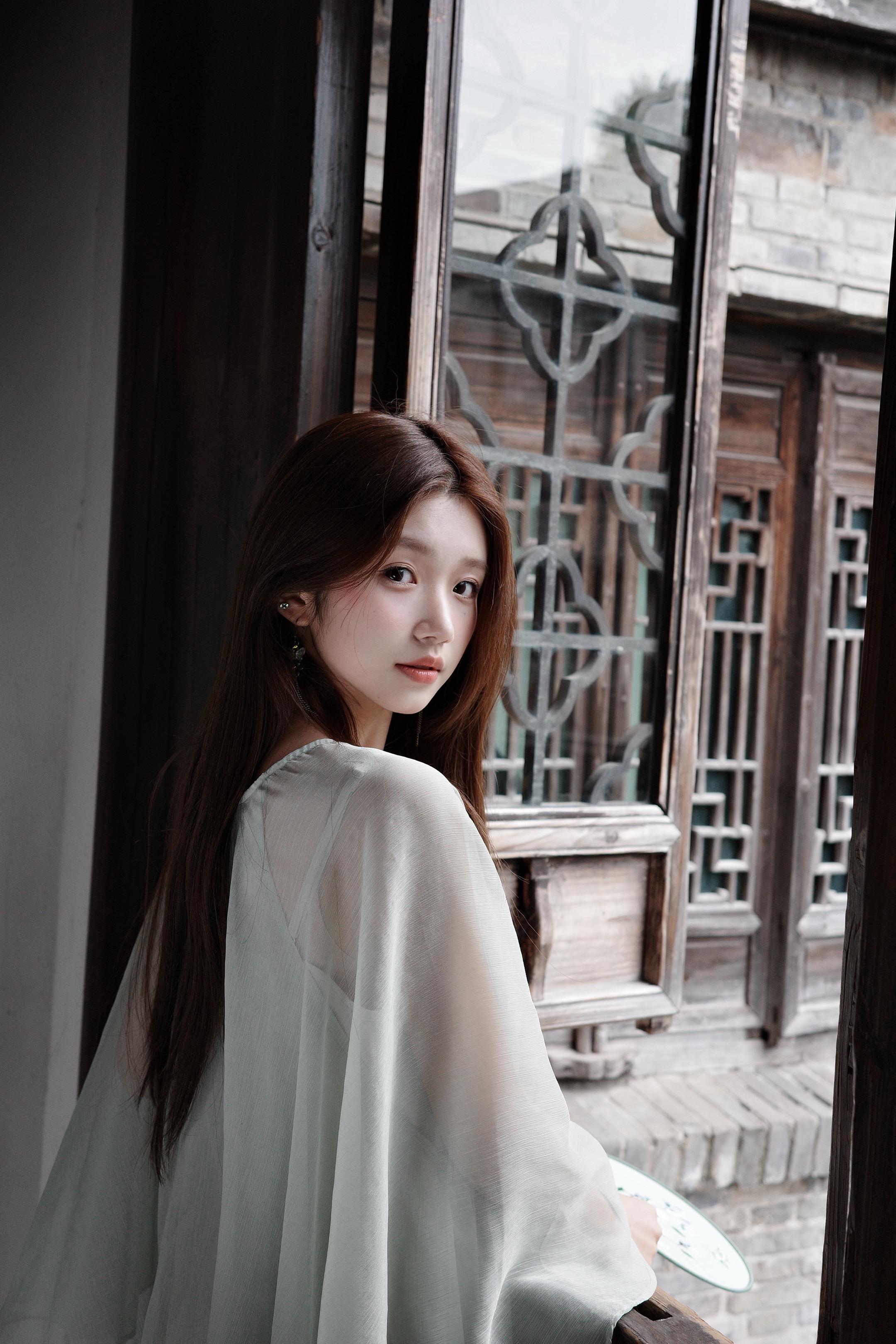 天青色等烟雨。