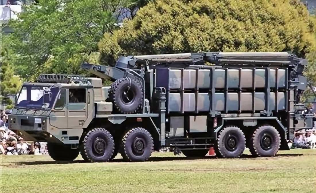 高市早苗砸8300亿自救还想拉菲律宾下水 中方重拳反击：高市早苗砸8300亿（1