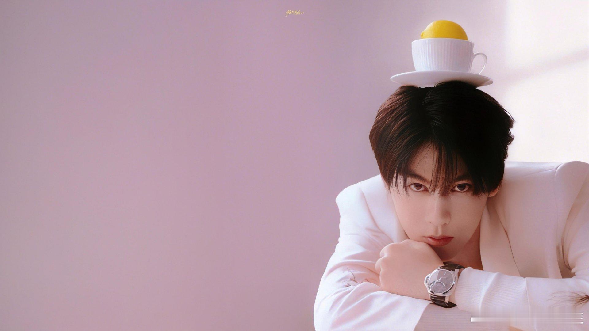 txn“我始终相信世界有光 因为我的那束光是你 只要你在 我的世界就不会暗淡无光