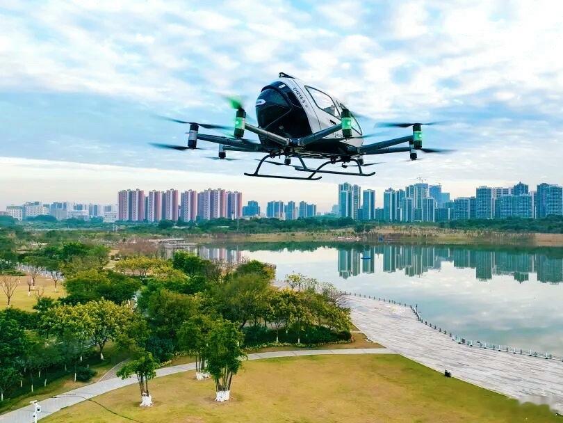 广州黄埔打造未来天空之城太酷了！刚结束的广州低空经济产业专场活动上，黄埔向全球低
