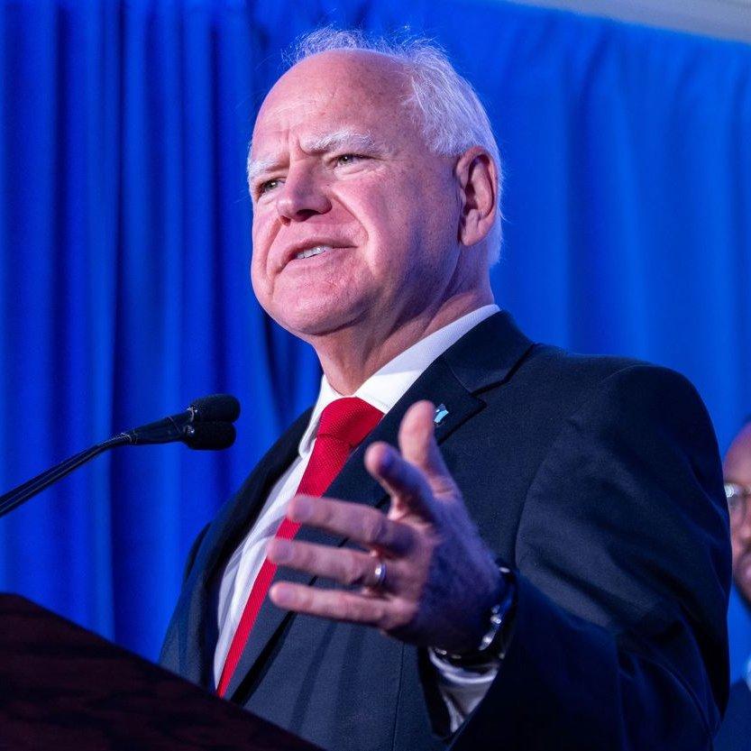 🚨🇺🇸特朗普：我将终止明尼苏达州索马里人的临时保护身份……把他们送回去
