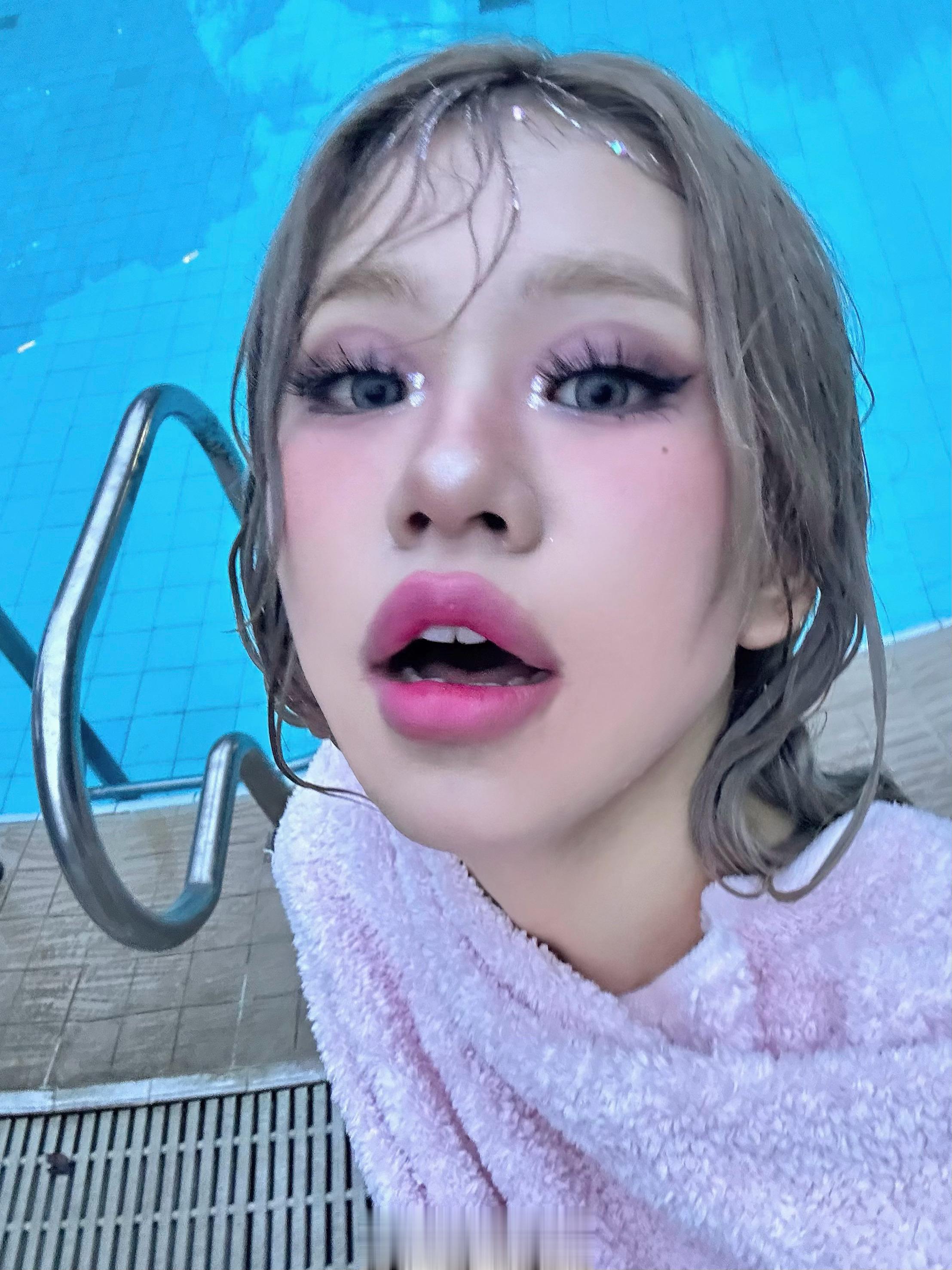 落汤小狗😬😬🧊 ​​​