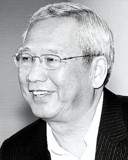 台湾费尽心思安排到解放军内部的间谍，全都被李志豪给揪了出来，当这两个人的身份曝光