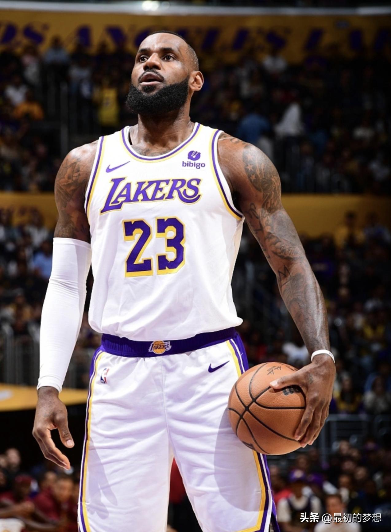 NBA 2003年"白金一代"十大球星都有谁？

詹姆斯：历史总得分王、4冠4M