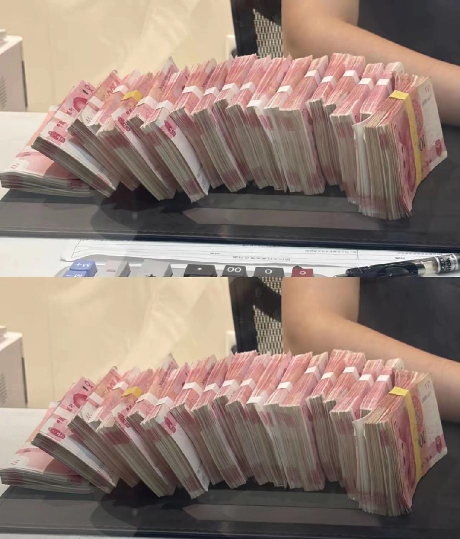 听我一句劝！20万现金别乱投，现在买黄金真的不划算！
 
真心给大家提个醒：如果