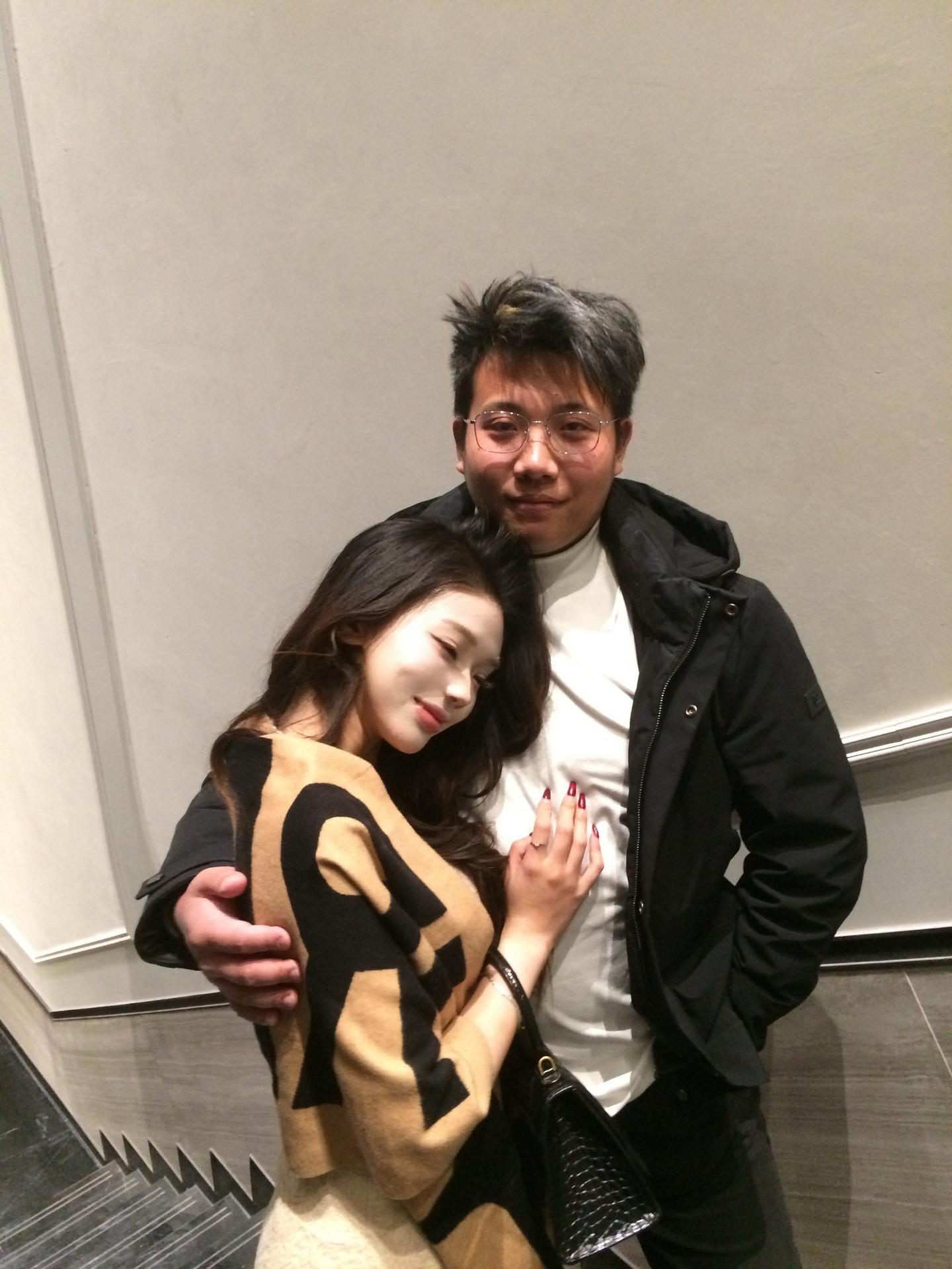 聪明的男人都把女朋友当小孩宠