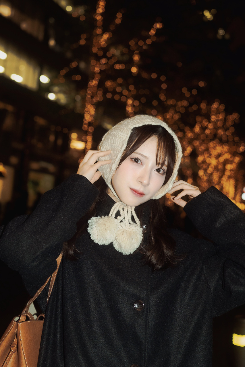 みく「先日、桜と一緒にお出かけして、キラキラをたくさん観てきたんです~~。ツリー