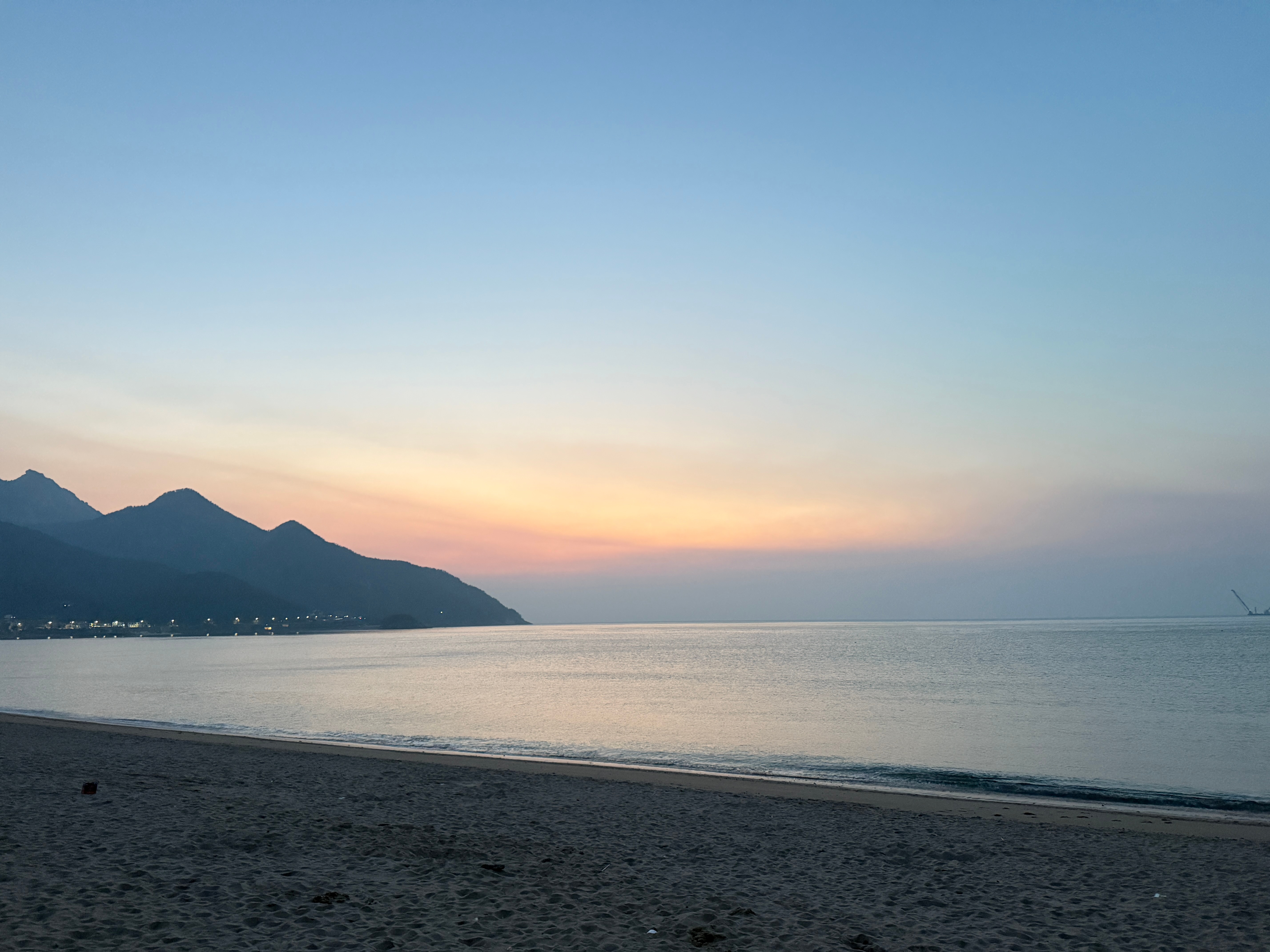 蹲到了一点日出🌅 青岛