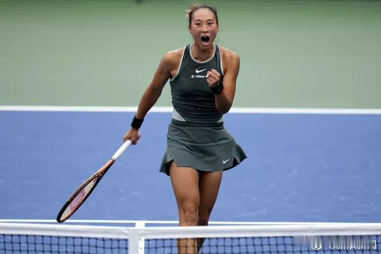 郑钦文在美网赛场被骂绝对是阴谋！

这个辱骂郑钦文的观众被找出来了，明显是亚裔，